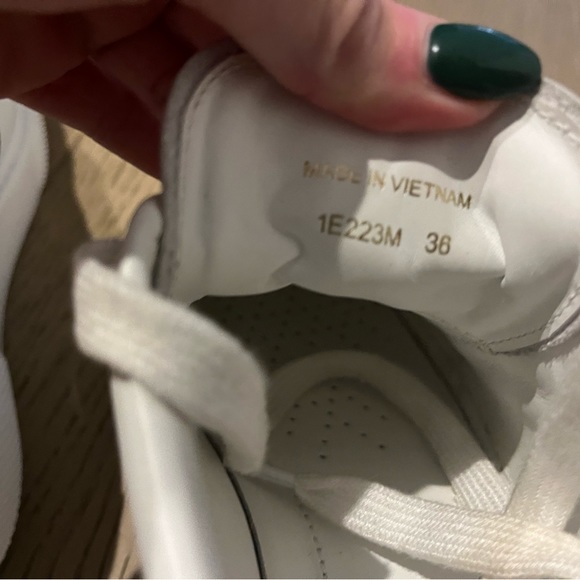 Selling Prada shoes size 36. Worn once, I have the original receipt. - Picture 5 of 5